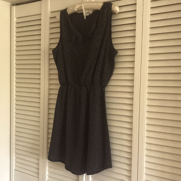 Dress - Picture 1 of 1